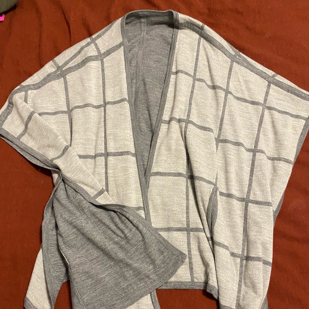 Reversible Athleta Shawl